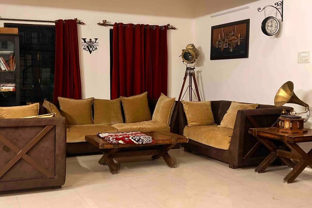 Valecha Villa Entire 4Bhkbunglow With 5000 Sq Ft Garden Lonavala Exterior photo