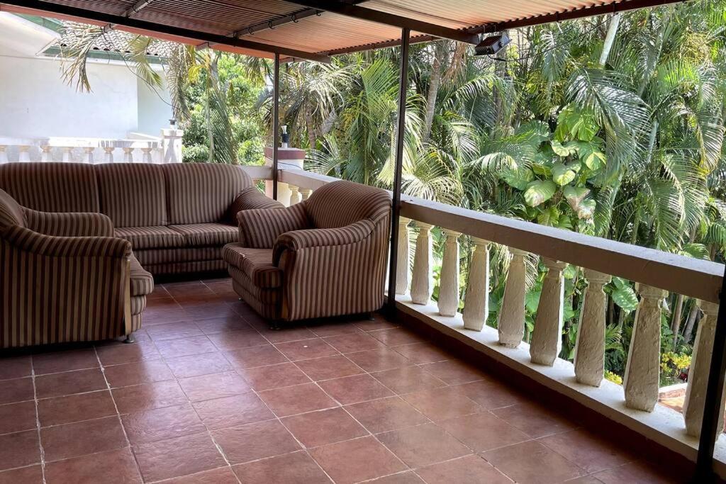Valecha Villa Entire 4Bhkbunglow With 5000 Sq Ft Garden Lonavala Exterior photo